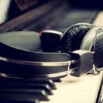 music_studio-headphone_088K[1]