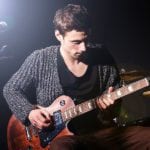 music_rocker-and-guitarist_351K[1]