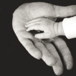 hands-918774_960_720