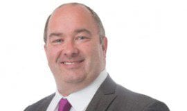 Ainmniúchán faighte do ghradam Éagsúlacht Idirnáisiúnta ag Trevor Ó Clochartaigh Trevor Ó Clochartaigh - Galway Daily