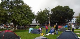 Students stake their spot in Eyre Square with Crisis Campout protesting lack of accommodation Galway Daily news Students fill Eyre Square for Crisis Campout
