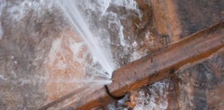 Burst mains cause water outages in the west of the city Galway Daily news 2.6km of aging water mains in Kinvara to be replaced