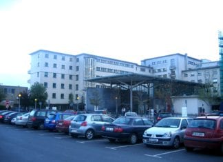 UHG extremely overcrowded with 75 on trolleys this morning Galway Daily news Almost 1,000 patients on trolleys at UHG in February