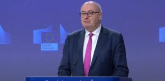 Phil Hogan apologises “fully and unreservedly” over Clifden golf dinner Galway Daily news Phil Hogan to resign as EU Commissioner tonight