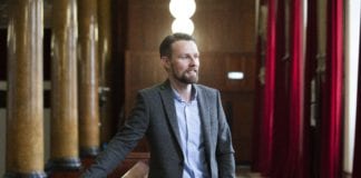 Conamara singer to host ‘oíche airneáil’ by the fireside with his family on Culture Night pol Ó Ceannabháin galway daily sean nos