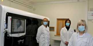 GUH lab gets new PCR machine for faster coronavirus testing galway daily lab equipment pcr machine uhg hospital galway