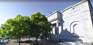 Best man violently attacked groom during Galway stag party galway daily courts Man charged with violent threats and arson