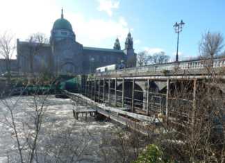 Salmon Weir Bridge roadworks taking place over four nights galway daily news salmon weir bridge galway city nuns island cathedral