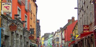 City council waives fees for outdoor dining galway daily news quay street tables and chairs licences fees waived galway city council