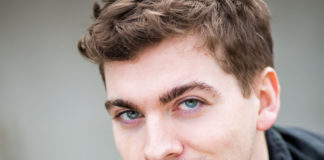 Young Galway playwright wins Gradam Joe Steve award for radio drama galway daily news gradam joe steve award rĂșn eoin