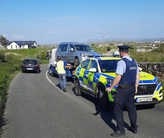 Galway Daily news Gardaí tow illegally parked vehicles as people flock to beaches