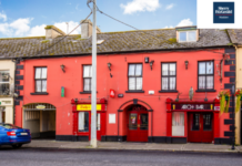13 bedroom Galway guesthouse & bar for sale galway daily news portumna hotel for sale auction bar