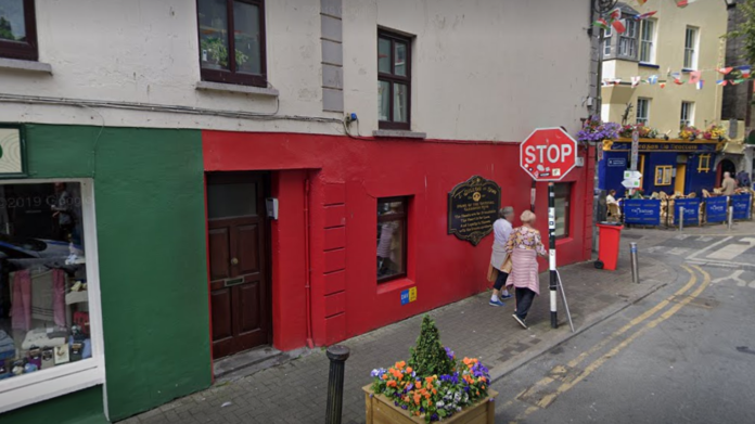 galway daily news claddagh ring poem on quay street in galway city