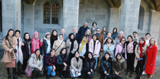 Group of Afghan refugees visit NUI Galway galway daily news afghan refugees visit nui galway