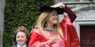 NUIG honours award-winning composer and conductor EĆmear Noone galway daily news EĆmear Noone beingconferred with an honorary Doctor of Music by NUI Galway