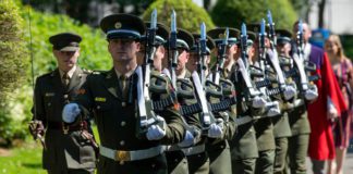 City ceremony remembers those who died in past wars galway daily news soldiers marching in galway city
