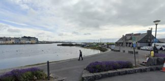 Man rescued from the water in the Claddagh Galway Daily news Claddagh Watch extending patrol efforts for Rag Week