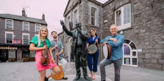 Fleadh 2022 a huge ratings success for TG4 galway daily news tg4 presenters at the fleadh in 2022