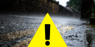 Weather warning for thunderstorms in Galway today galway daily news Weather warning for heavy wind and rain to hit Galway