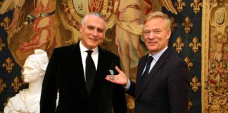 GIAF artistic director Paul Fahy receives prestigious French award galwa daily news paul fahy receiving french award