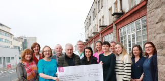 Kenny family presents cheque for €40,500 to UHG galway daily news cheque presentation to uhg