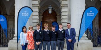 Galway students take part in Money Smarts Quiz final galway daily news mountbellew stuents taking part in bank of ireland quiz