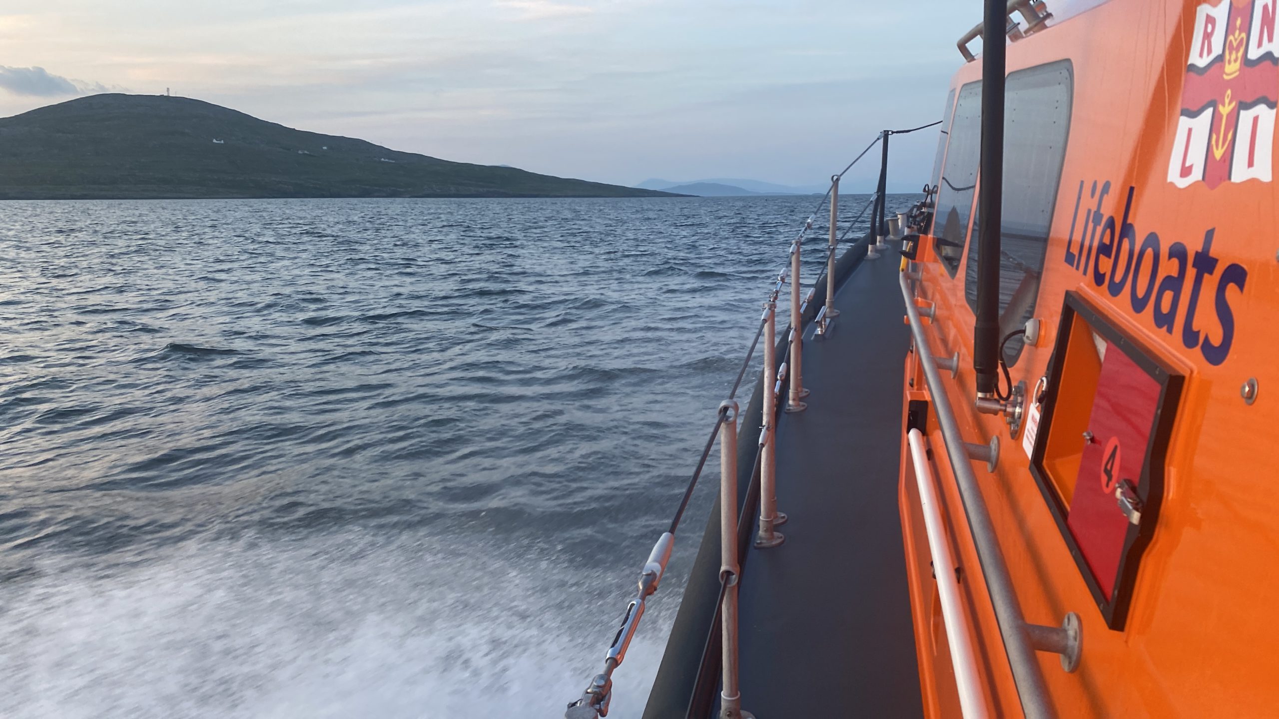 Clifden RNLI called to urgent night-time medical evacuation of sick child