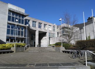 Book of Condolences opening for Dolores Keane