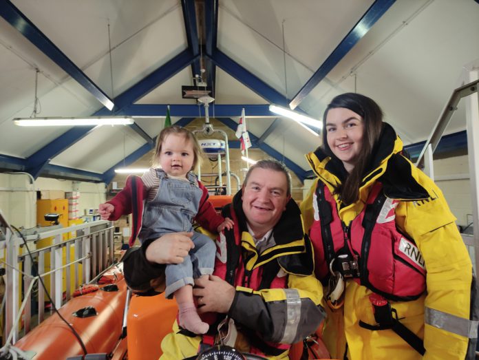 rnli_lifesavers_in_galway_prepare_to_answer_the_call_this_christmas