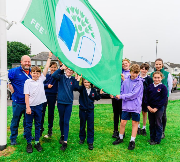 Scoil Einne Green Schools Award